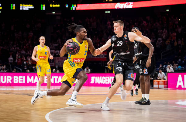 攻和防守 攻和防守